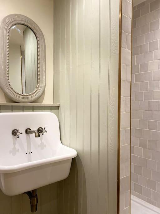 Cosy Home Away From Home. Brighton Eksteriør bilde